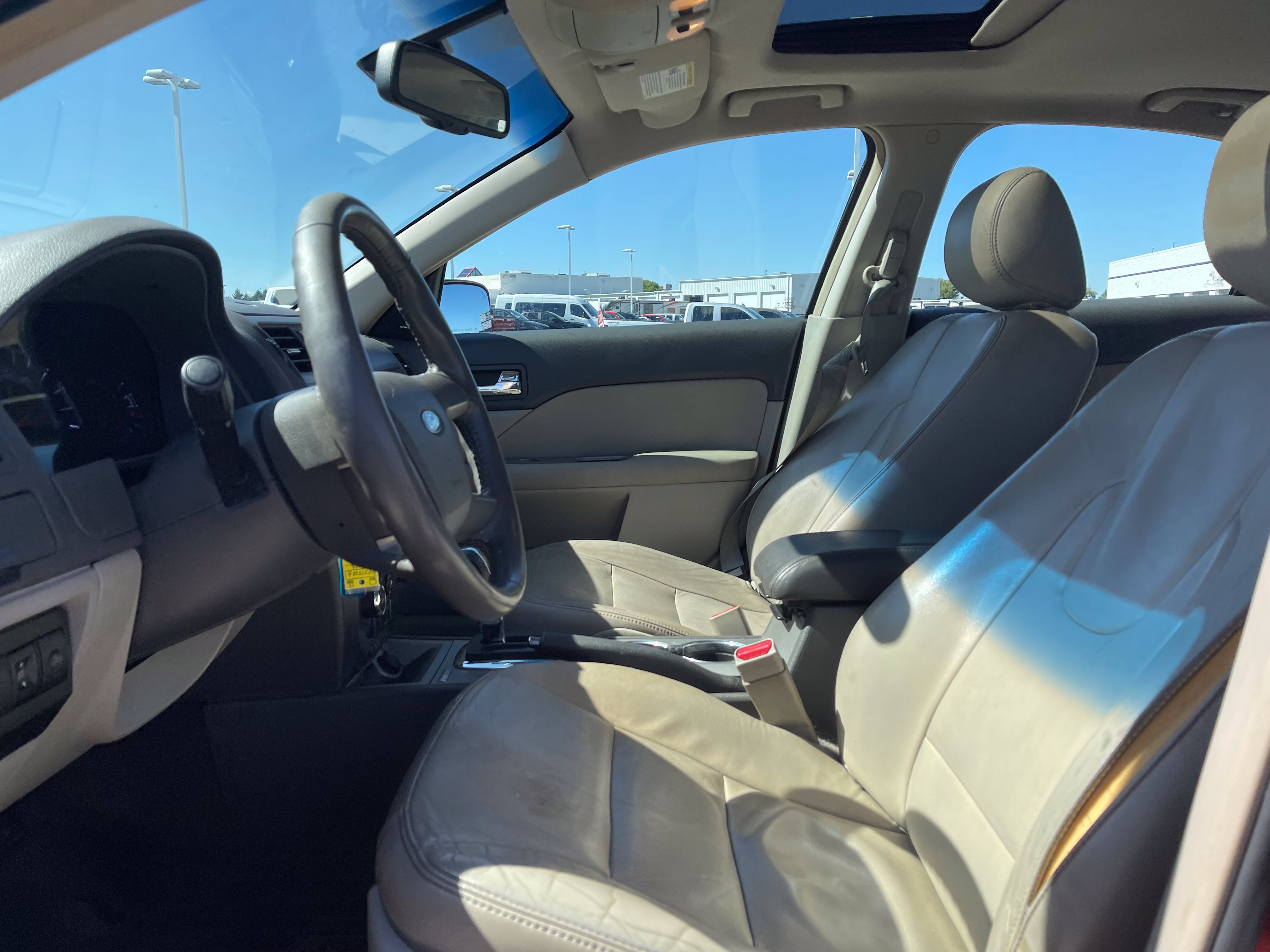 Used 2012 Ford Fusion SEL FWD image 15