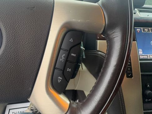 Used 2014 Cadillac Escalade Platinum RWD image 22