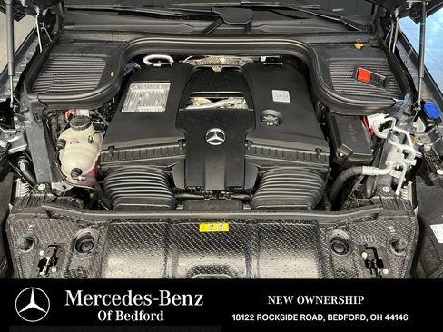 Used 2026 Mercedes-Benz GLS 580 4MATIC image 36