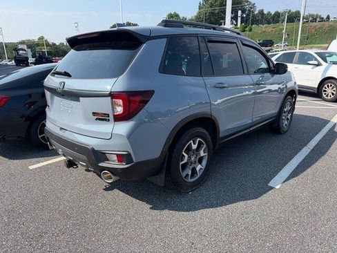 Used 2022 Honda Passport TrailSport image 3