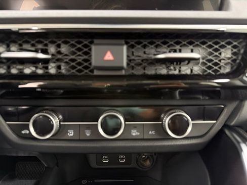 Certified 2026 Acura ADX AWD image 36