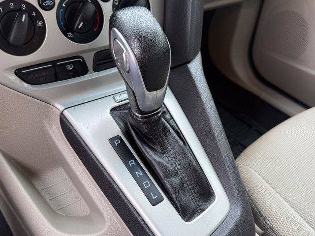 Used 2014 Ford Focus SE FWD image 12