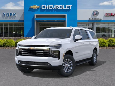 New 2026 Chevrolet Suburban LT AWD/4WD image 30