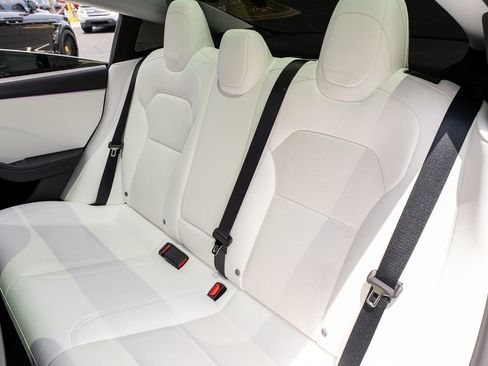 Used 2025 Tesla Model 3 RWD image 43
