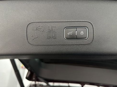 Used 2023 Lincoln Aviator Reserve w/ Equipment Group 201A image 48