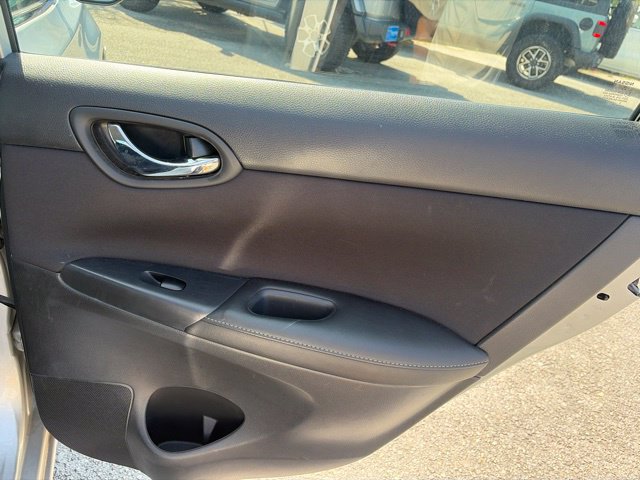 Used 2016 Nissan Sentra S FWD image 18