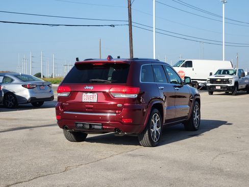 Used 2020 Jeep Grand Cherokee Overland AWD/4WD image 7
