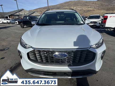 New 2026 Ford Escape SE w/ Class II Trailer Tow Package image 7