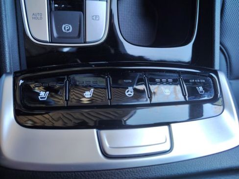 Used 2023 Hyundai Santa Cruz Limited image 27