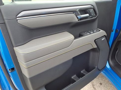 New 2025 Chevrolet Silverado 1500 ZR2 w/ Technology Package image 12