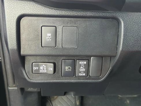 Used 2021 Toyota Tacoma TRD Sport image 13