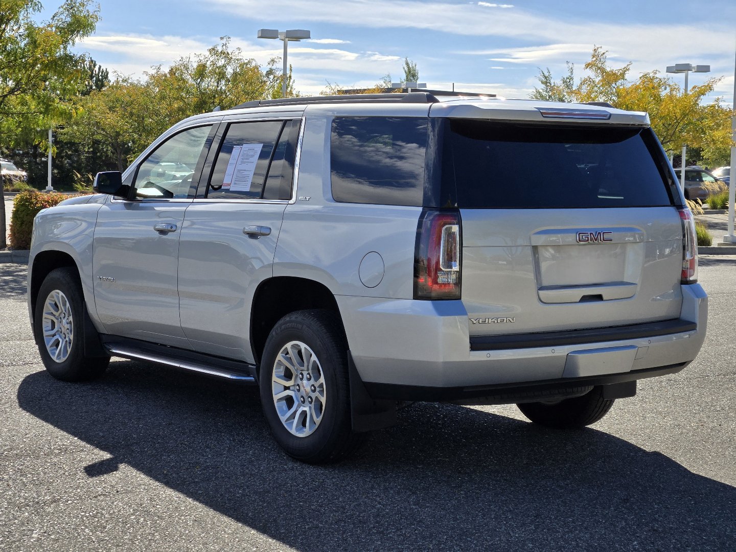 Used 2018 GMC Yukon SLT w/ Open Road Package AWD/4WD image 8