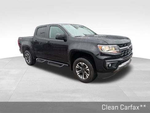 Used 2022 Chevrolet Colorado Z71 image 2