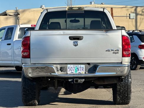 Used 2007 Dodge Ram 3500 Truck Laramie AWD/4WD image 5