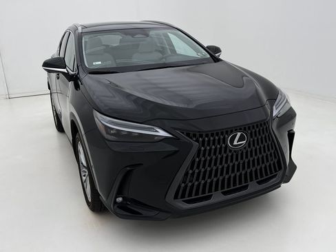Certified 2025 Lexus NX 350 AWD w/ Luxury Package image 7