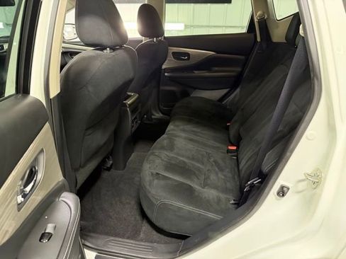 Used 2017 Nissan Murano S AWD/4WD image 10