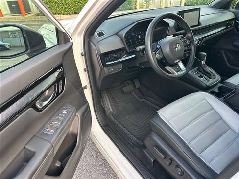 Used 2026 Honda CR-V Sport Touring image 13