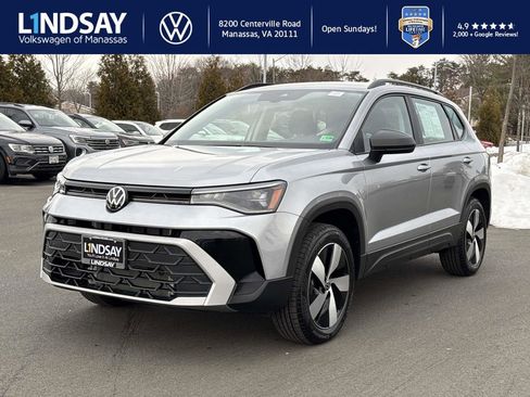 Used 2025 Volkswagen Taos S image 5