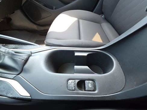 Used 2024 Toyota Corolla LE image 25