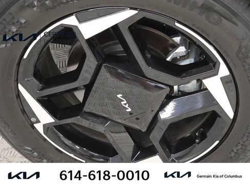 Certified 2026 Kia Sportage EX FWD image 12