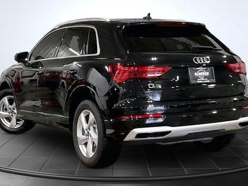 Used 2022 Audi Q3 2.0T Premium w/ Convenience Package AWD/4WD image 13