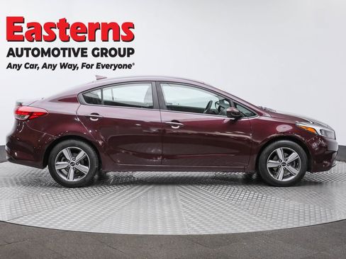 Used 2018 Kia Forte LX w/ LX Popular Package image 4