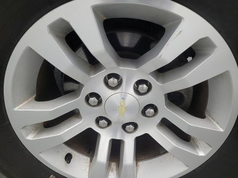 Used 2018 Chevrolet Tahoe LT image 31