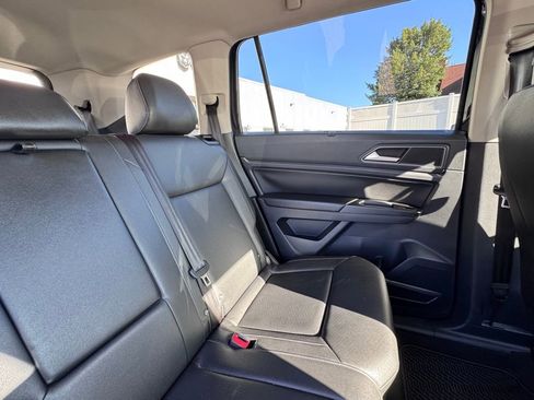 Used 2018 Volkswagen Atlas SEL AWD/4WD image 22