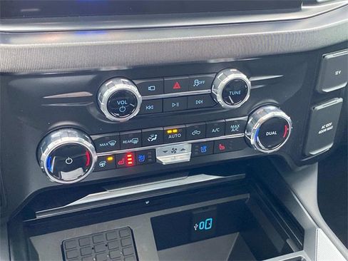 New 2026 Ford F450 Platinum image 21