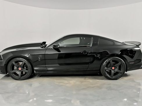 Used 2013 Ford Mustang Shelby GT500 RWD image 7