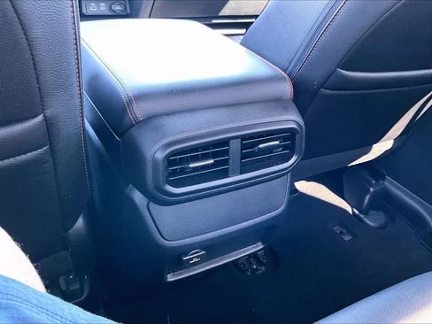 Used 2025 Honda Ridgeline TrailSport image 12