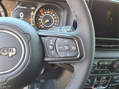 New 2026 Jeep Gladiator Rubicon AWD/4WD image 21