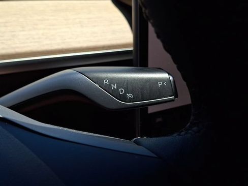 Used 2022 Tesla Model 3 Long Range AWD/4WD image 15