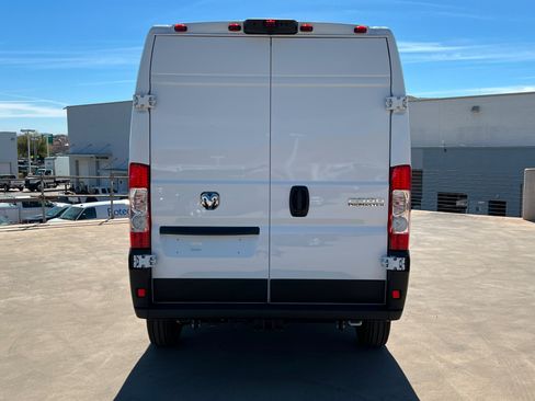 New 2026 RAM ProMaster 2500 FWD image 4