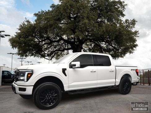 Used 2025 Ford F150 Lariat w/ Equipment Group 502A High AWD/4WD image 1