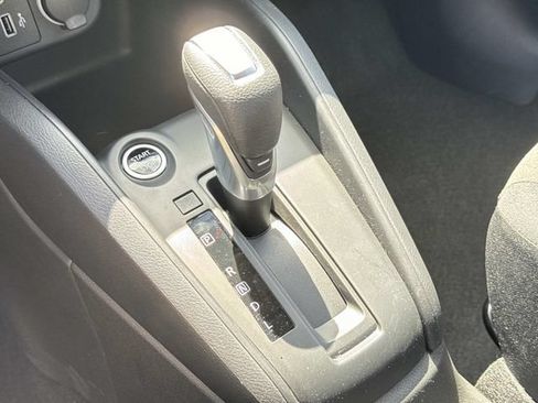 Used 2025 Nissan Kicks Play S FWD image 40