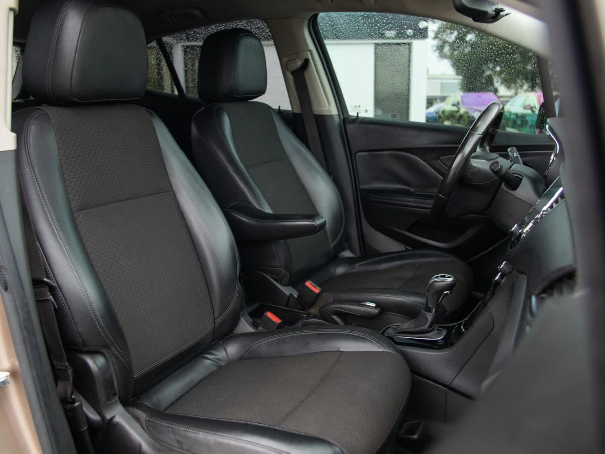 Used 2019 Buick Encore Preferred FWD image 20