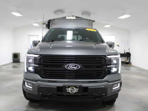 Used 2025 Ford F150 Platinum image 3