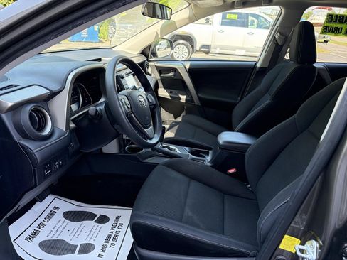 Used 2015 Toyota RAV4 XLE AWD/4WD image 9
