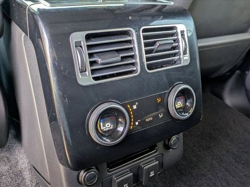 Used 2021 Land Rover Range Rover P525 Westminster Edition LWB image 18