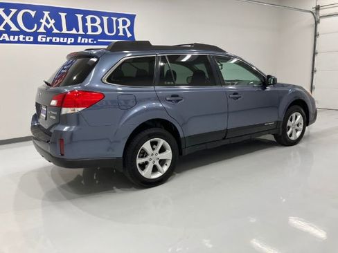 Used 2013 Subaru Outback 2.5i Premium w/ All-Weather Pkg AWD/4WD image 21