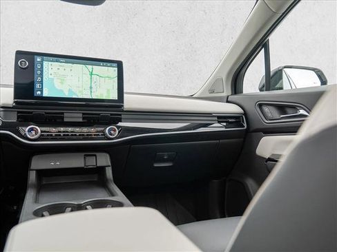 Used 2024 Honda Prologue Touring image 24