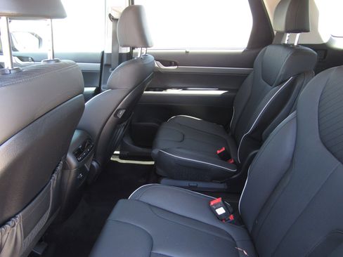 Used 2024 Hyundai Palisade XRT FWD image 15