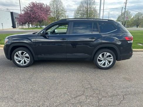 Certified 2022 Volkswagen Atlas SE AWD/4WD image 6