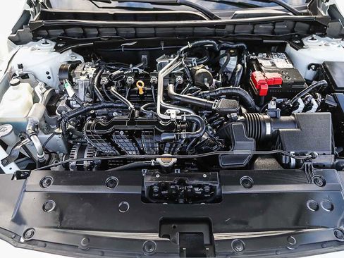 Used 2022 Nissan Altima 2.5 S image 26