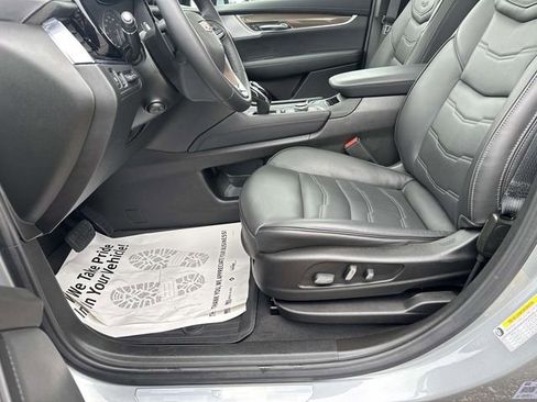 Certified 2025 Cadillac XT6 Premium Luxury w/ Platinum Package AWD/4WD image 50
