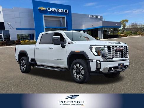 Used 2025 GMC Sierra 2500 Denali w/ Denali Reserve Package AWD/4WD image 1