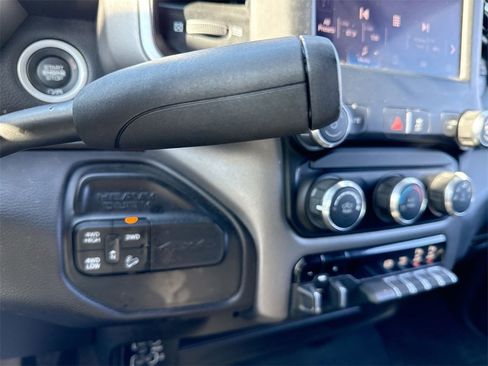 Used 2024 RAM 2500 Big Horn w/ Off Road Package image 19