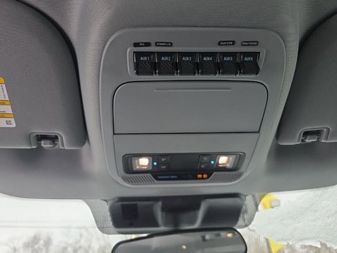 New 2025 Ford F550 4x4 Regular Cab Super Duty image 19