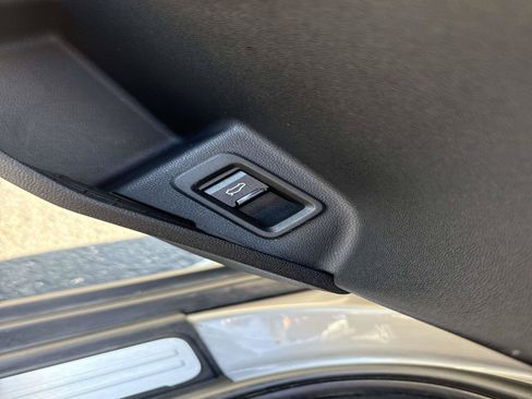 Certified 2025 MINI Cooper S FWD image 22